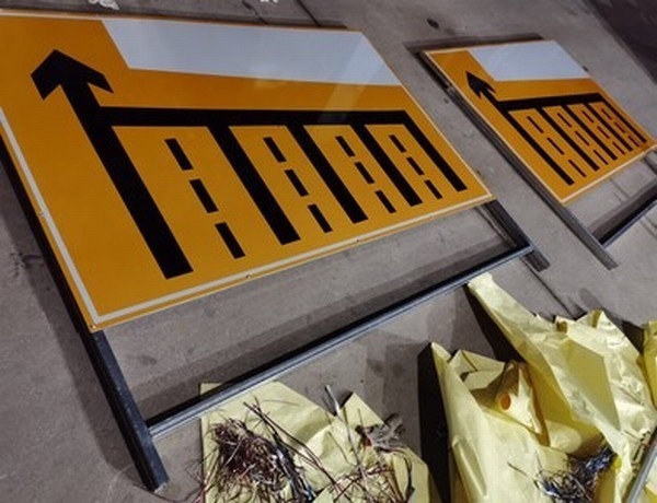 张家界张家界道路施工标志牌 养护专用标志牌